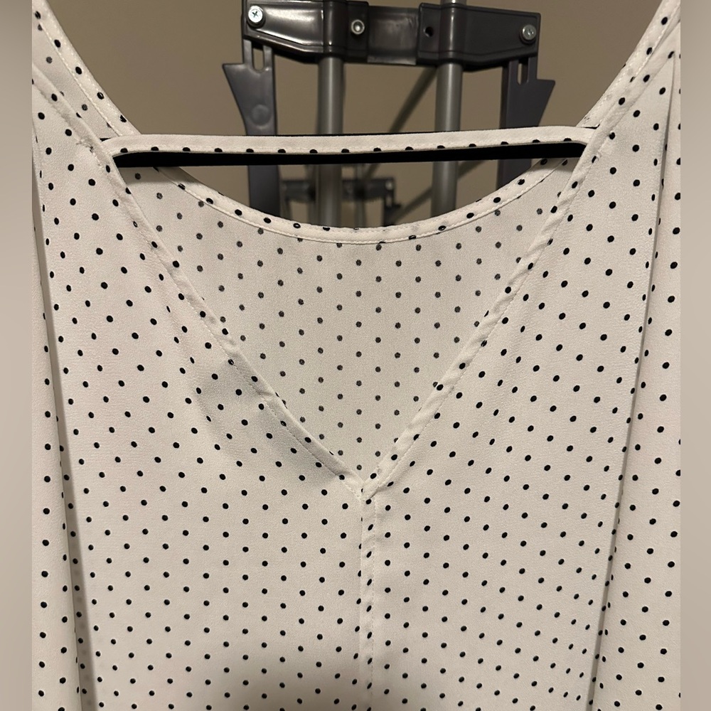 Plus size blouse - Picture 3 of 5